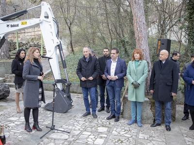 С първа копка започна обновлението на Летния театър в Стара Загора.