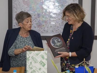 Старозагорска учителка е отличена с френския орден  Академични палми