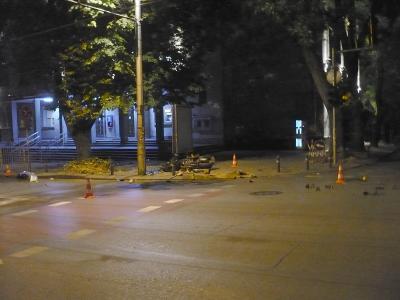 Полицията издирва шофьор на автомобил, напуснал местопроизшествие с двама пострадали в Стара Загора