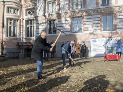 Стартират дейностите за обновяване на сградата на Драматичен театър  Гео Милев  в Стара Загора