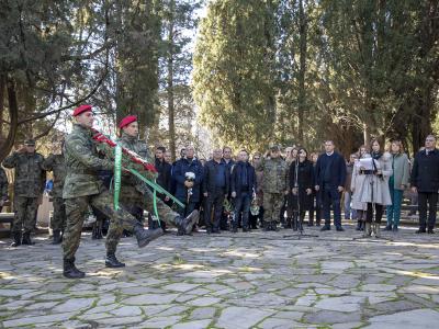 Стара Загора се поклони пред живота и делото на вечния Христо Ботев