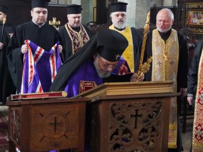 Митрополит Киприан отслужи благодарствен молебен по случай 80-ата годишнина от спасяването на българските евреи