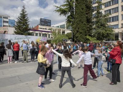 Денят на Земята събра на празник младите хора на Стара Загора