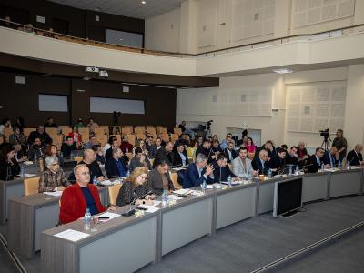 Общинските съветници подкрепиха предложението за безплатен градски транспорт за деца до 14 години в Стара Загора