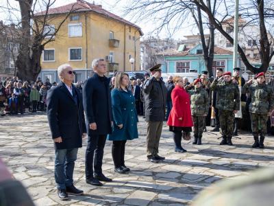 Признателни старозагорци се поклониха пред паметта на Васил Левски по повод 151 години от гибелта му