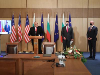 България и САЩ подписаха ключови документи в сферата на сигурността на 5G мрежите и на ядрената енергия за граждански цели