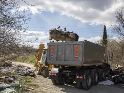 Засилени проверки за нерагламентирано изхърляне на строителни отпадъци в Стара Загора