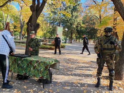 Фотоизложба под надслов  Сухопътни войски сме там, където има нужда от нас!  подредиха до Община Стара Загора