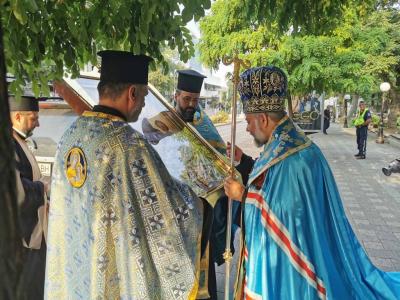 В Стара Загора за трети път посрещнаха Чудотворната икона на Пресвета Богородица Скоропослушница