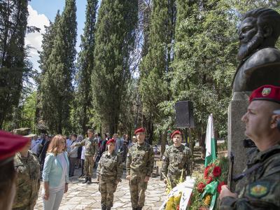 Стара Загора се преклони пред делото на Христо Ботев и загиналите за българската свобода