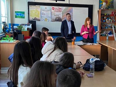 Прокурори от Районна прокуратура - Стара Загора проведоха дискусия с ученици от 7 клас за агресията в училище и наказателноправния режим на непълнолетните