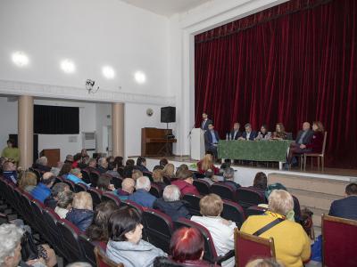 Облагородяване на междублокови пространства и насоки по мерките за енергийна ефективност поискаха от администрацията домоуправители от източната част на Стара Загора