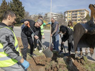 Стотици старозагорци допринесоха на Благовещение за чистотата и зеленината в общината