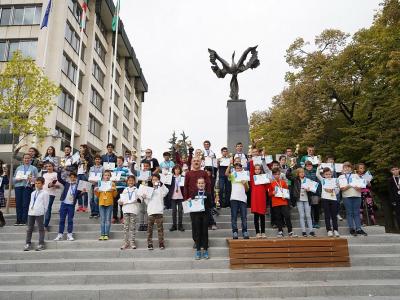 Българските шампиони от Азия оупън получиха своите купи в Стара Загора