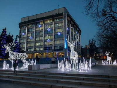 Стара Загора засиява в коледна премяна